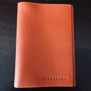 longchamp passport wallet